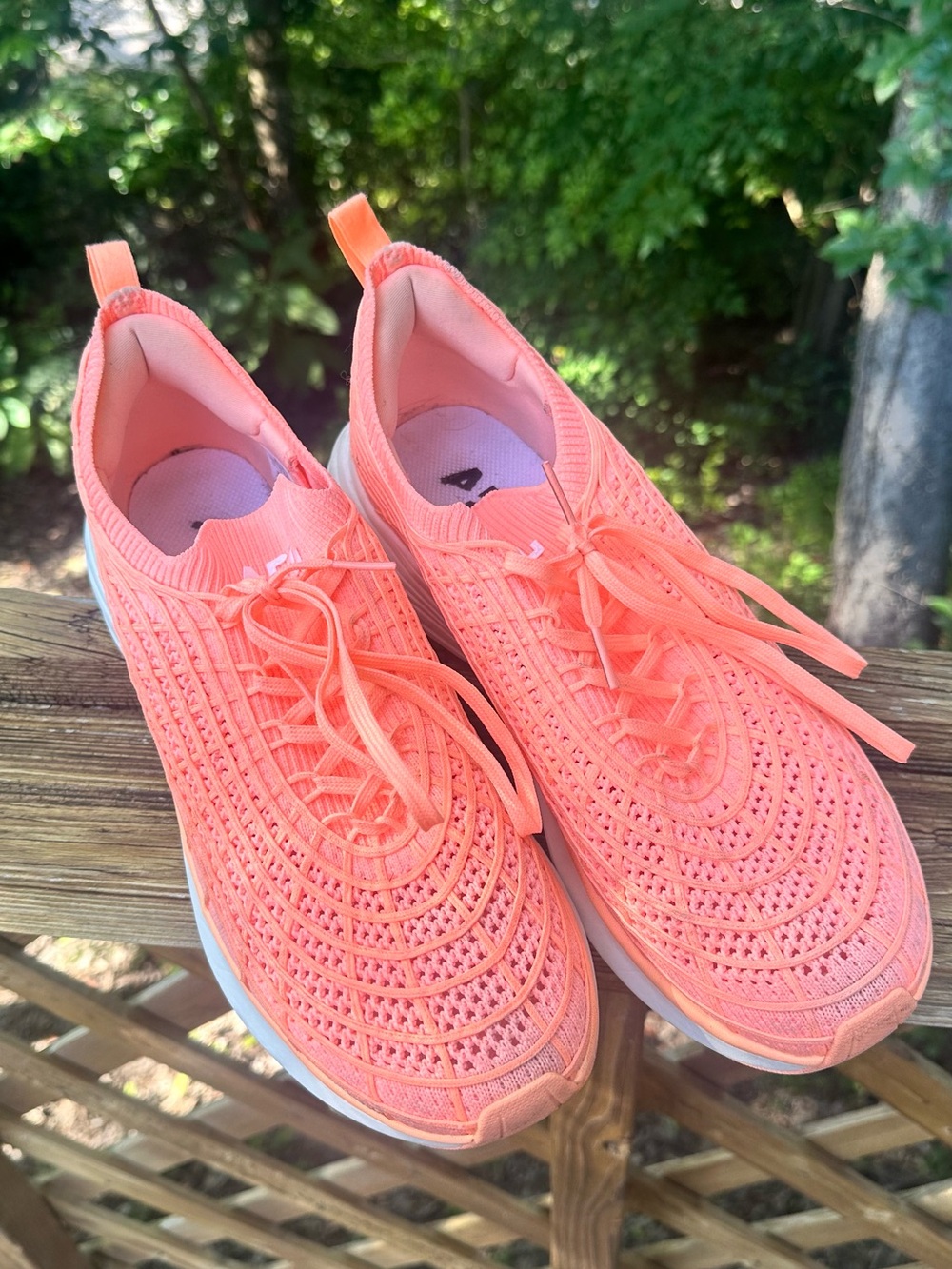 APL Techloom Zipline M Neon Coral Knit Sneaker - Picture 5 of 5